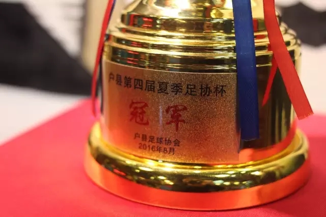 哈维正式成为荷兰国家队主教练，任期至2030年